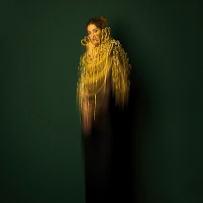 Lara Krouts — Жилет