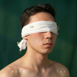 Moon tay